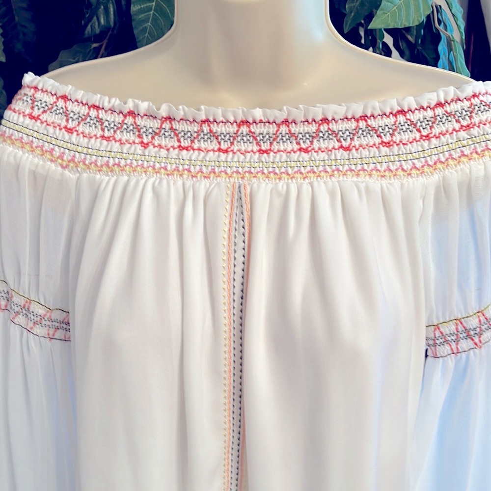 WHBM OFF-SHOULDER EMBROIDERED BLOUSE - Picture 6 of 11